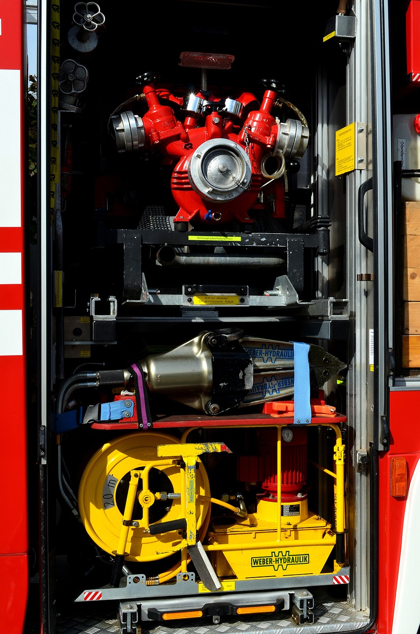 fire fighters, firefighter equipment, equipment fire truck, fire truck, equipment, fire department connections, fire brigade hydraulic spreader, vehicles, armor, hydraulic pump, hydraulic pump, hydraulic pump, hydraulic pump, hydraulic pump, hydraulic pump